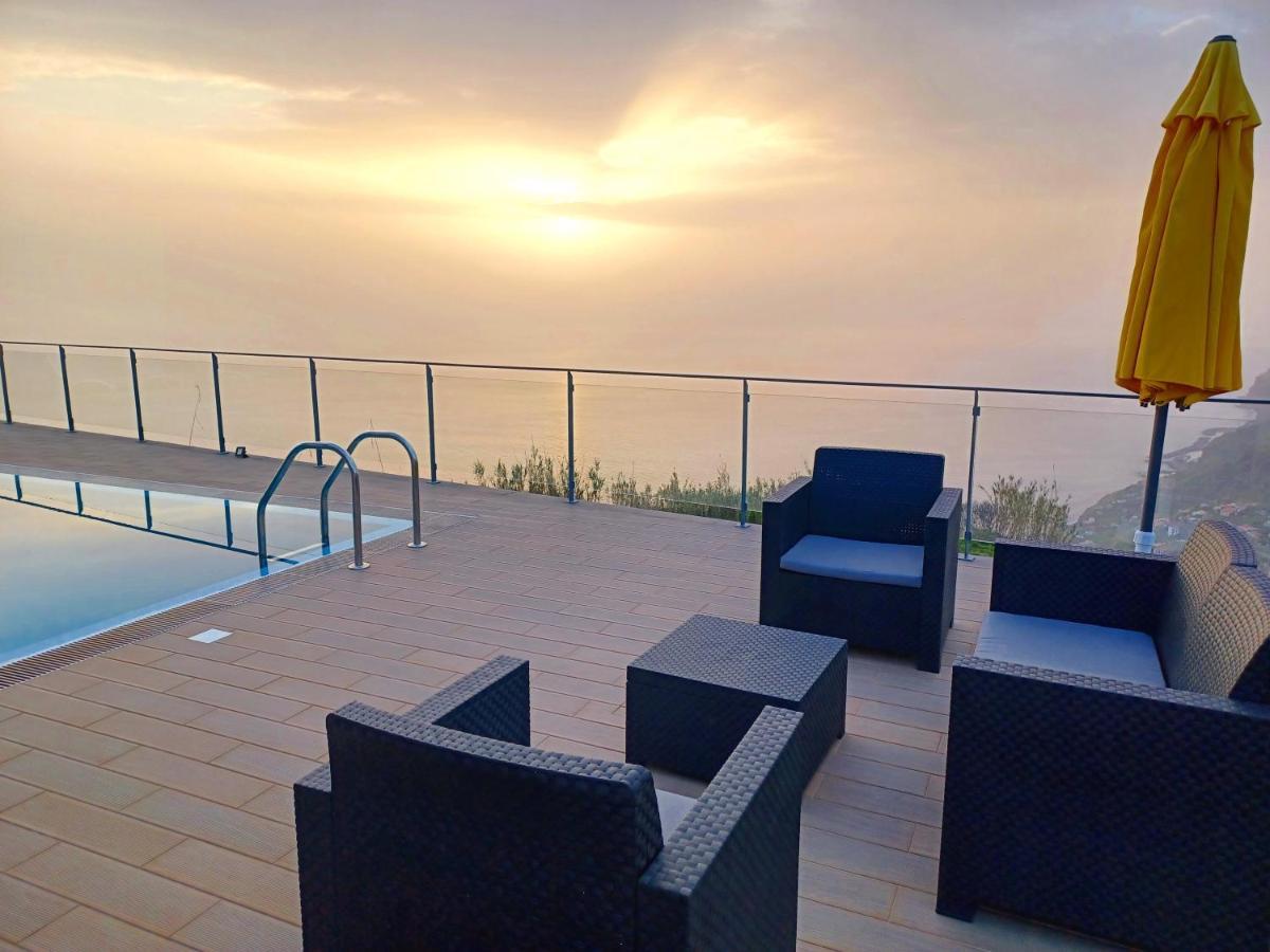 Villa Vista Do Vale à Arco da Calheta  Extérieur photo
